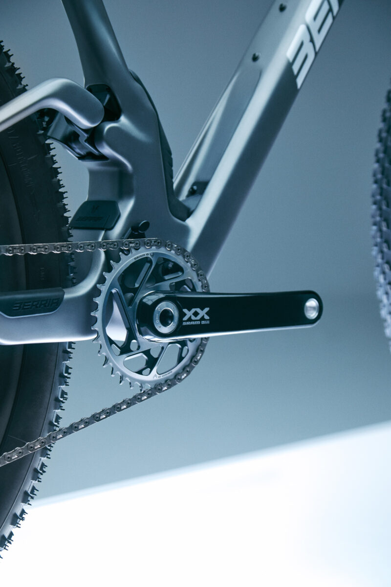 2024 berria mako shock integrated inside seat tube hidden in-link suspension