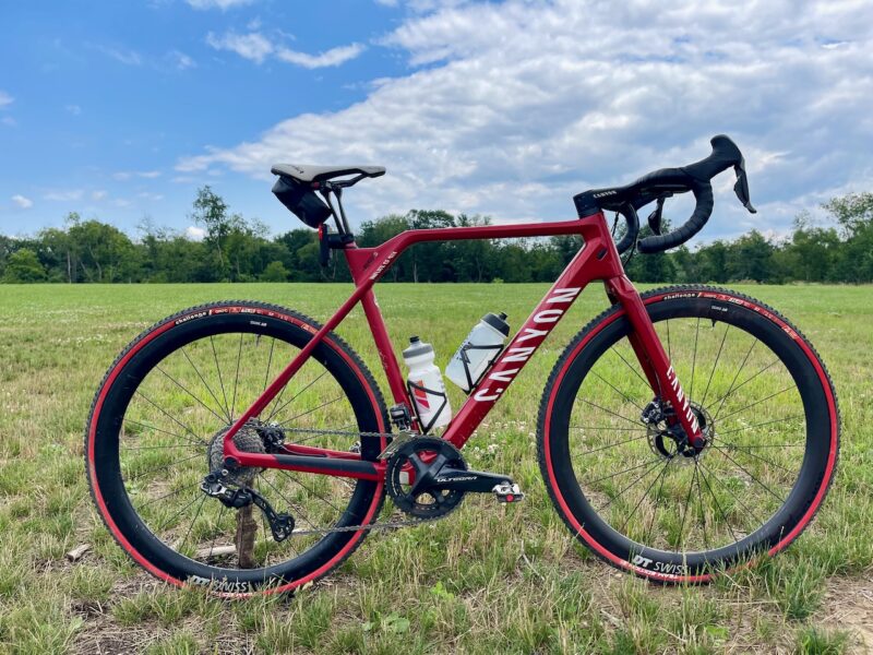 Challenge Tire Red SE TLR full bike