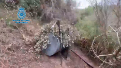 Police Stop Four People from Spraying 400 Liters of Oil on Vuelta a España Peloton